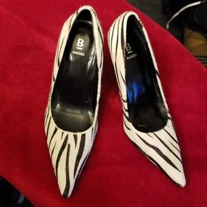 Bakers zebra print stiletto, no scuffs on the heel